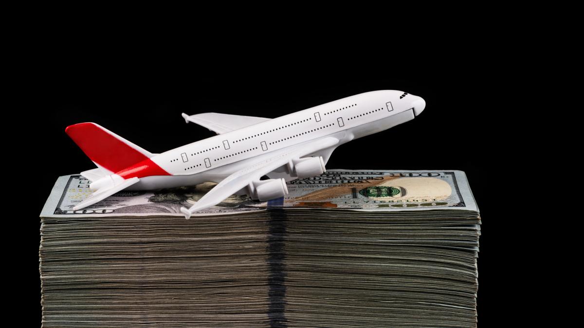 vor creste preturile biletelor de avion din cauza razboiului cu iranul explicatiile expertilor