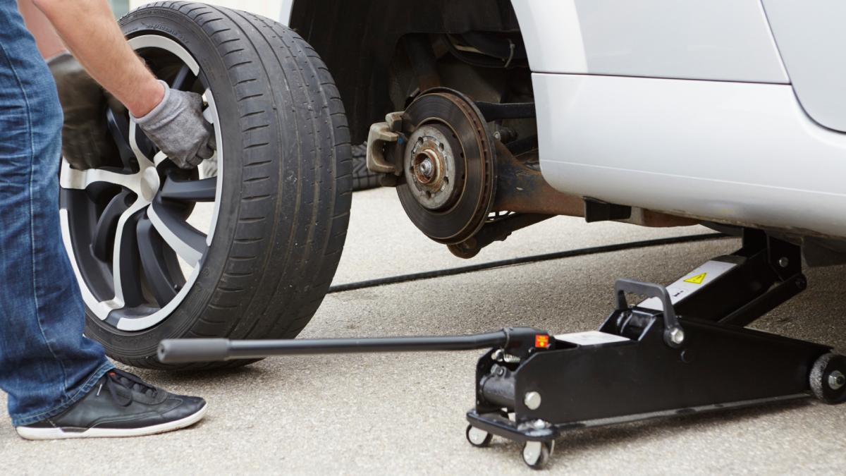 cand se pun anvelopele de vara in 2026 regula pe care toti soferii trebuie sa o stie