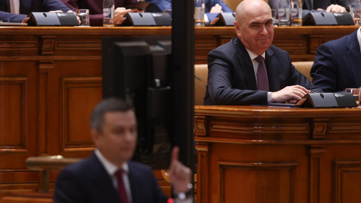 incep discutiile in parlament pe legea bugetului dupa ce bolojan si grindeanu s au acuzat reciproc usr nu va vota amendamentele psd