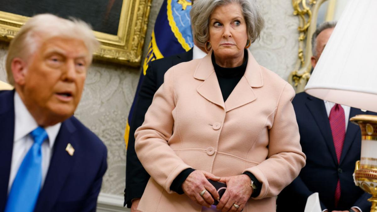 sefa de cabinet a lui trump susie wiles are cancer la san va continua sa munceasca si in timpul tratamentului