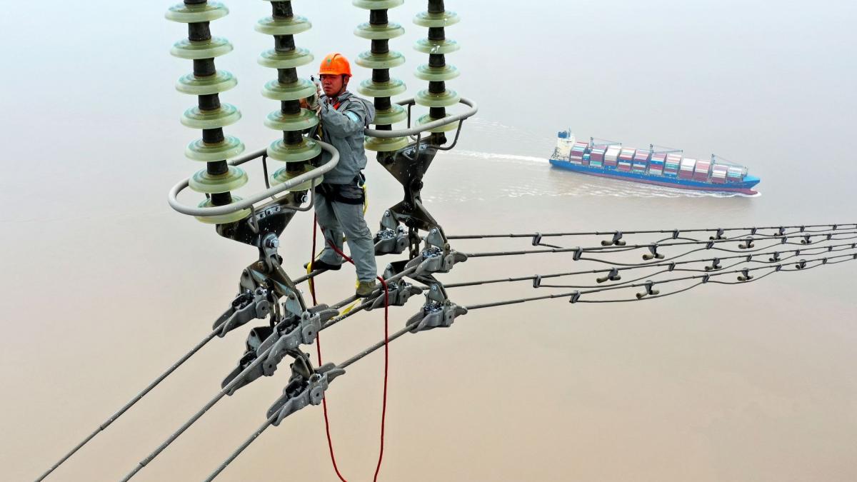 de ce china e mai putin vulnerabila la haosul din stramtoarea ormuz superreteaua electrica scutul impotriva crizei petrolului