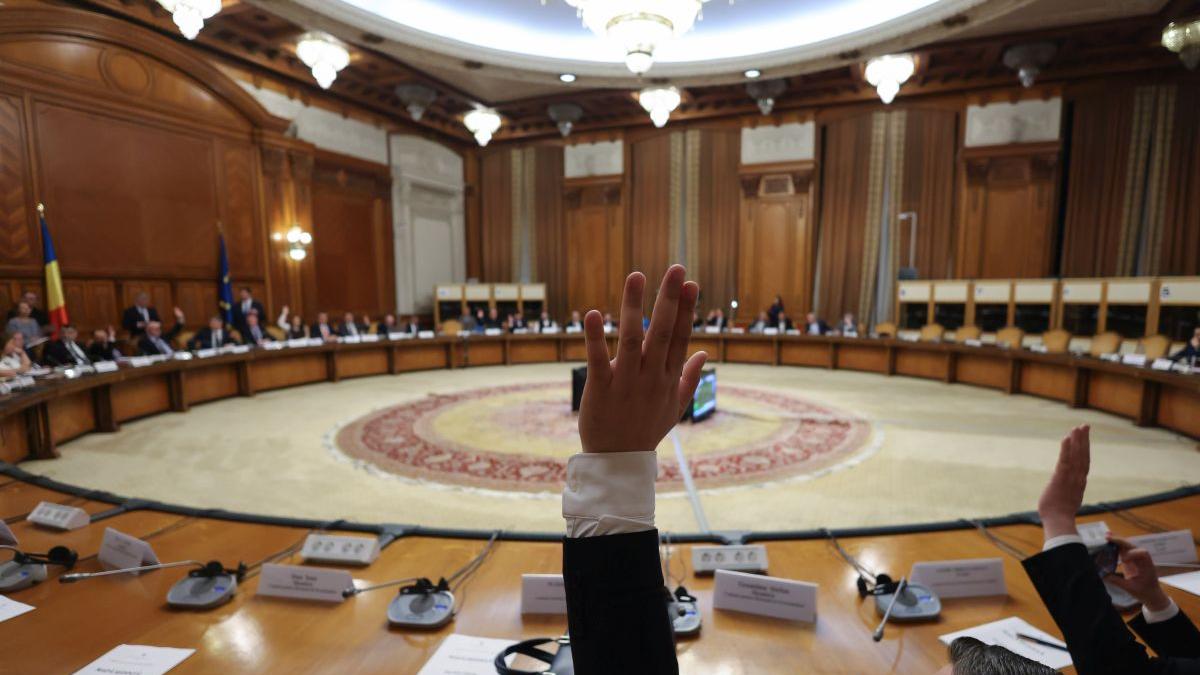 Dezbateri in Parlament asupra Legii Bugetului