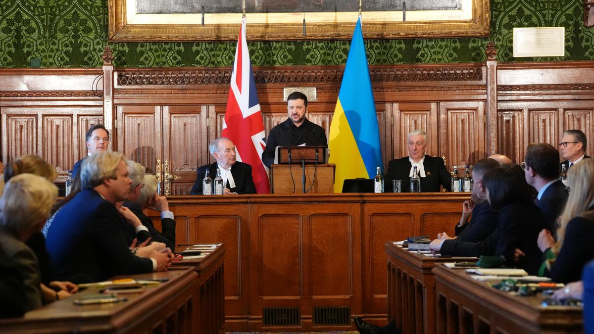 zelenski isi pune la bataie armele pentru aliati in cipru putem asigura securitatea dronele pot rezolva situatia din ormuz