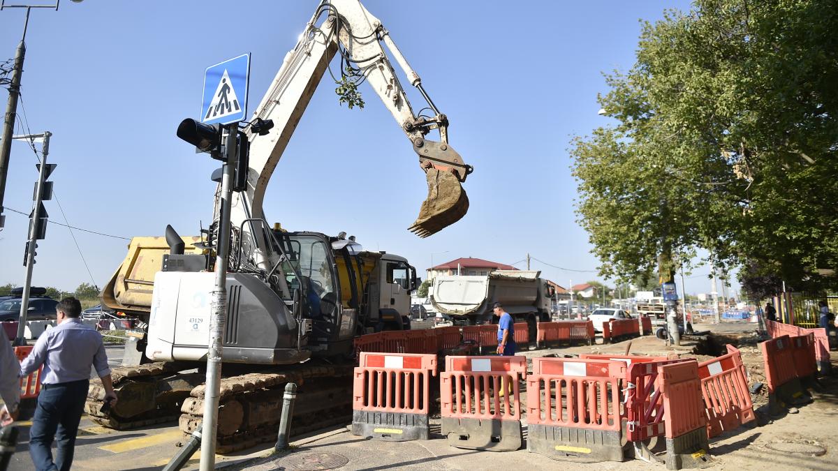 santierul din prelungirea ghencea este blocat constructorul a plecat din cauza ca nu a fost platit