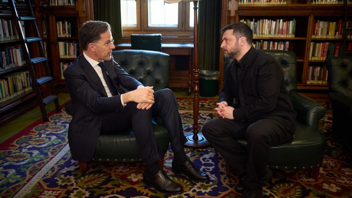 zelenski a cerut sanctiuni mai dure impotriva rusiei intr o intalnire cu rutte regimurile construite pe ura sa nu castige niciodata