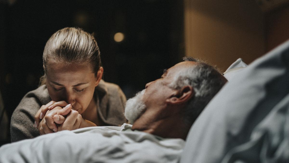 romania pregateste strategia nationala pentru ingrijiri paliative si la domiciliu rogobete nu ar trebui sa fie un privilegiu