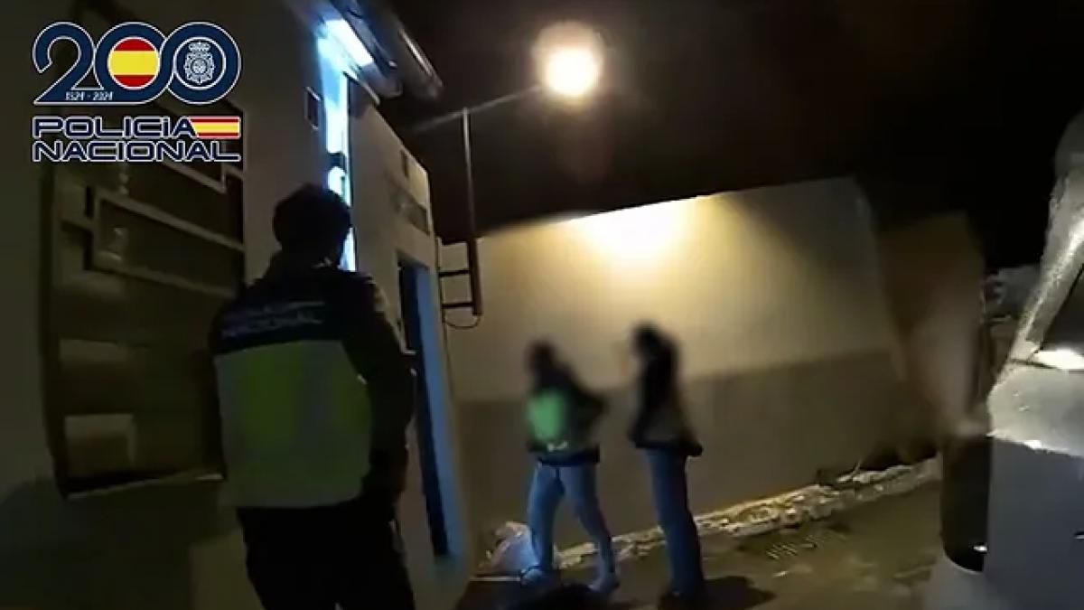 schema prin care un cuplu de romani a facut un milion de euro printr o inselaciune cu masini de lux in spania