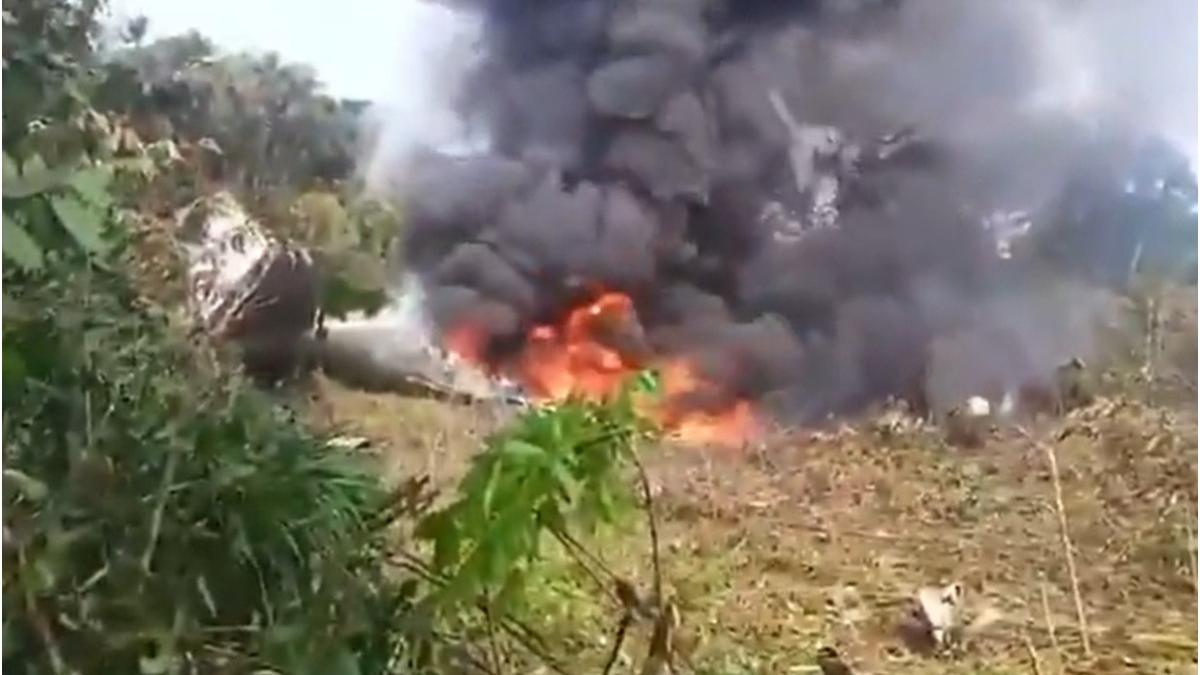un avion de tip hercules care apartine armatei columbiene s a prabusit in sudul columbiei la bord se aflau circa 100 de militari