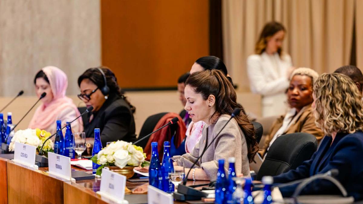 mirabela gradinaru vizita la american councils discutii despre programe comune sua romania dedicate tinerilor