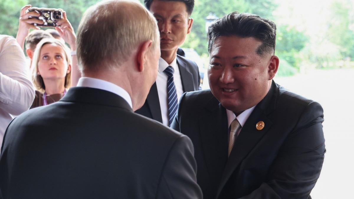 dupa ce a primit 14 miliarde de dolari pentru ajutorul dat in ucraina kim jong un i a promis lui putin sprijin de neclintit
