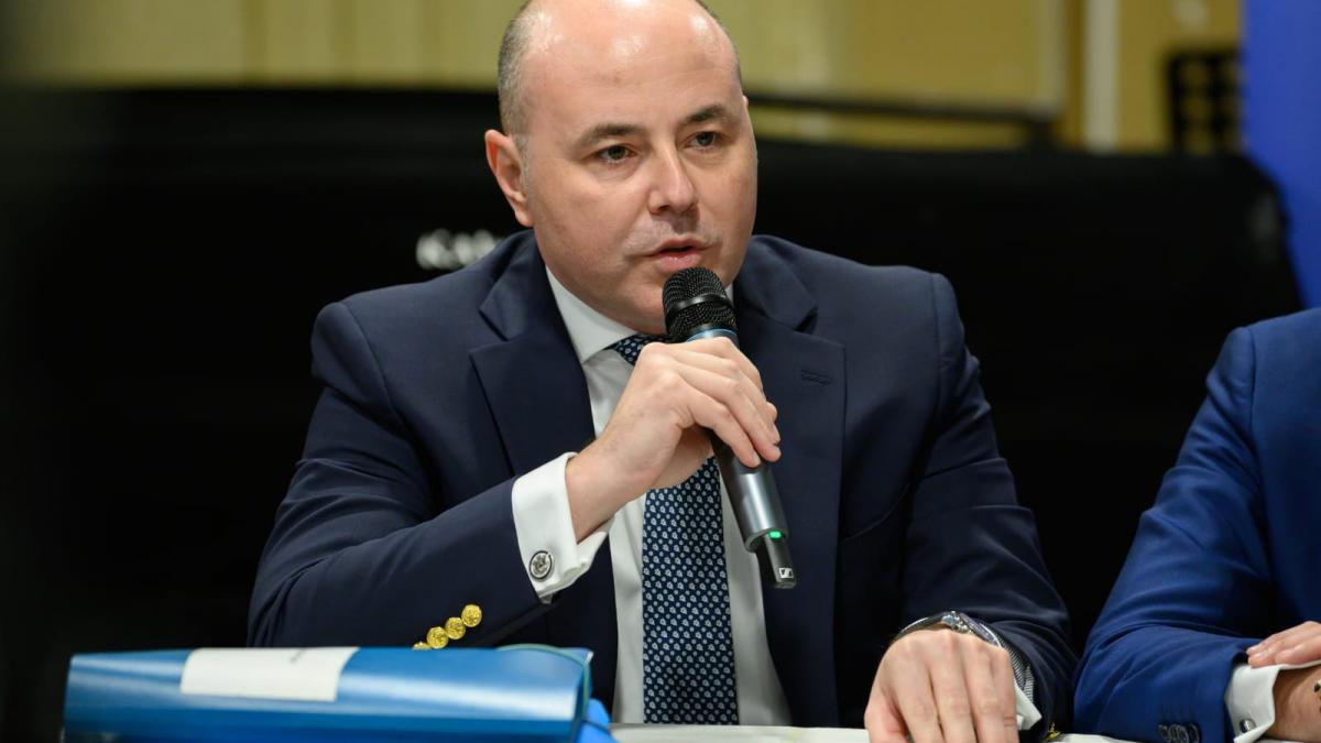 un lider pnl il ataca pe grindeanu declaratiile despre retragerea ministrilor sunt un act de iresponsabilitate