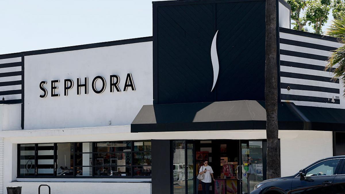 cosmeticorexia italia investigheaza sephora si benefit pentru marketing agresiv adresat fetelor sub 10 ani