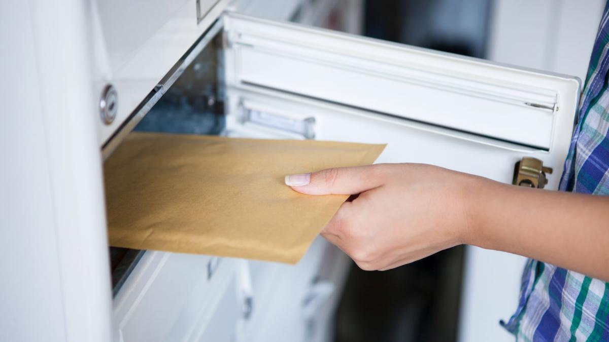 o tanara de 25 de ani si a trimis cv ul prin posta si a fost angajata imediat detaliul care i a atras pe angajatori