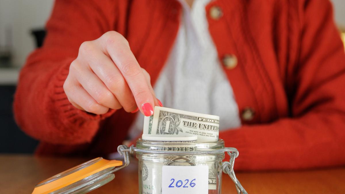 un cercetator a calculat saracia medie un american are nevoie de 63 de minute pentru a castiga un dolar dublu fata de un german