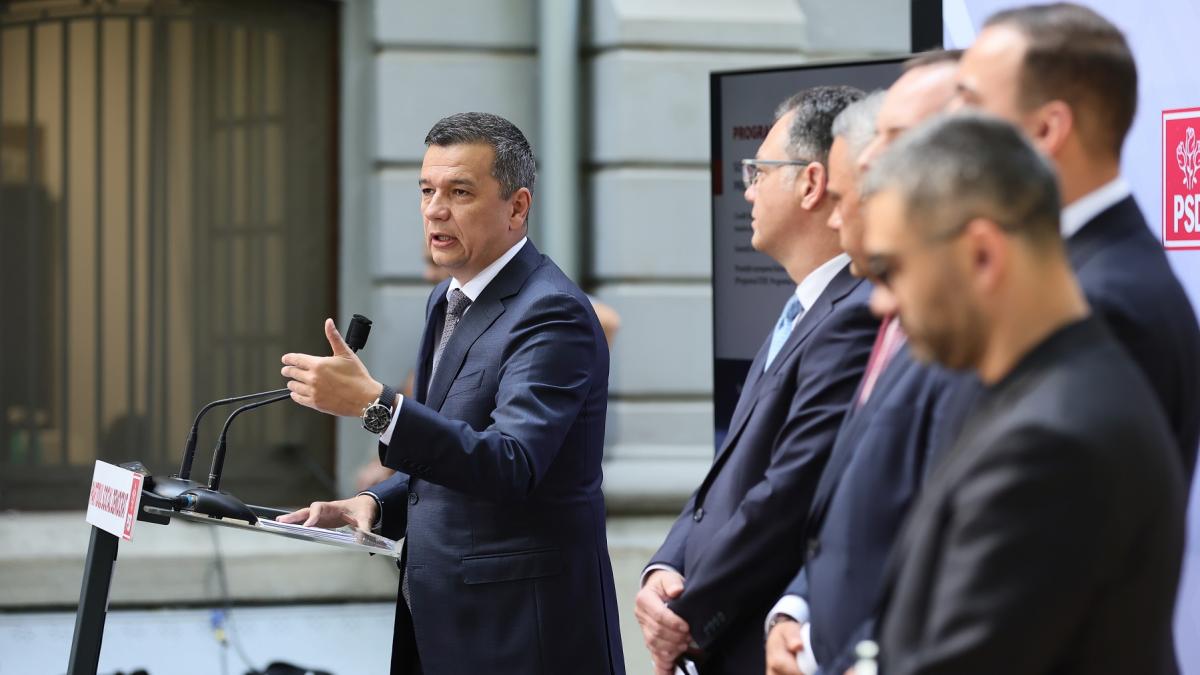 poza in care apare Sorin Grindeanu, preşedintele interimar al PSD