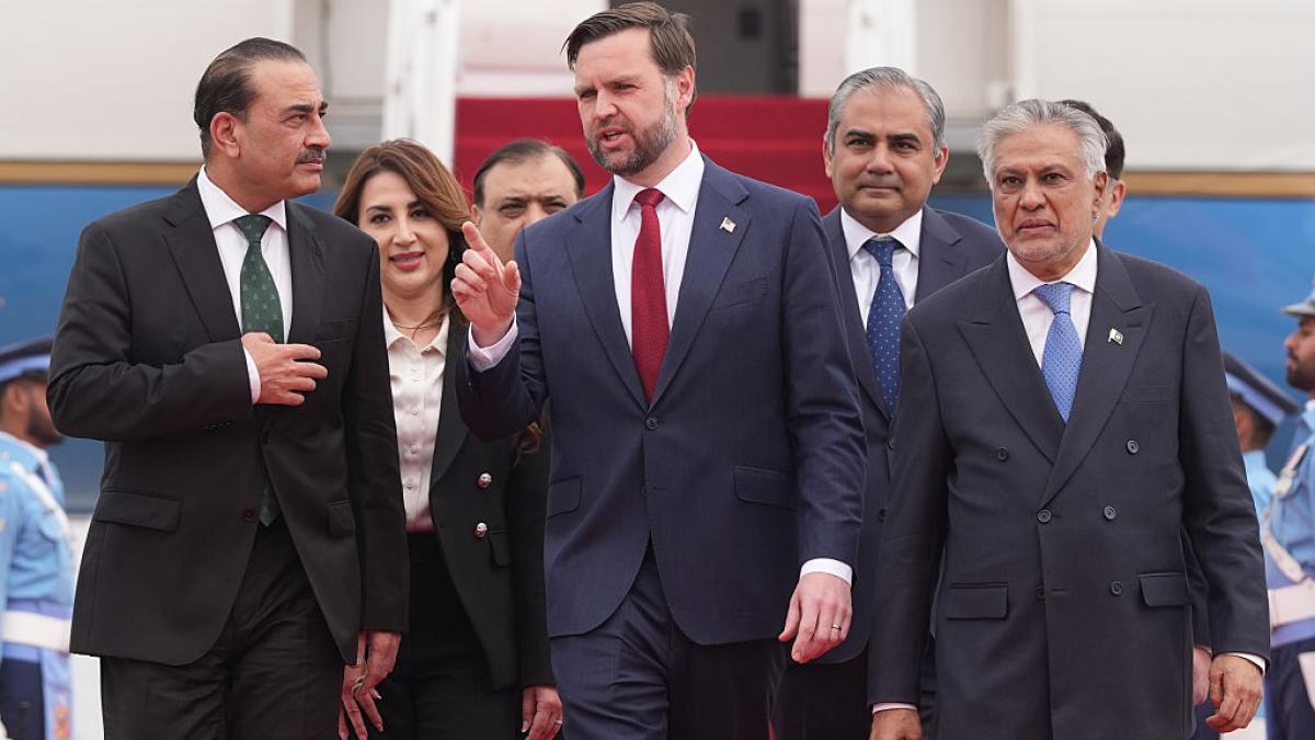 italia si polonia au refuzat sa il ajute pe trump cu baze militare si patriot insula strategica de langa stramtoarea ormuz lovita