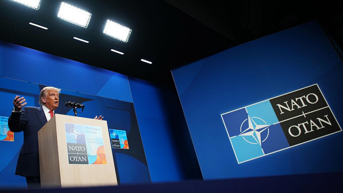 politico nato e paralizat incepe deja sa se destrame si totusi nato e mai unit ca niciodata de data asta impotriva lui trump