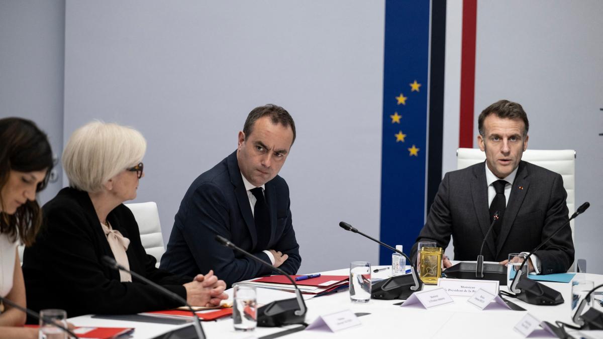 franta vrea ca nato sa intre sub conducere europeana dupa insultele si amenintarile lui trump