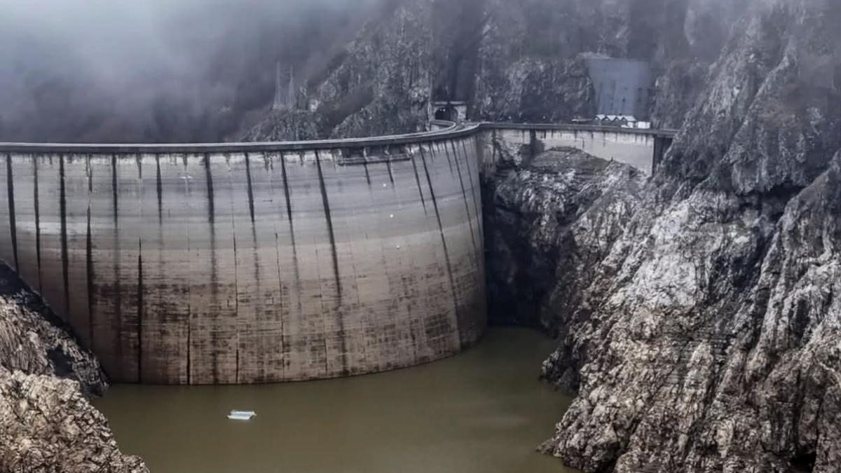 cand va fi reumplut lacul vidraru bogdan ivan alimentarea cu apa in aval este asigurata permanent