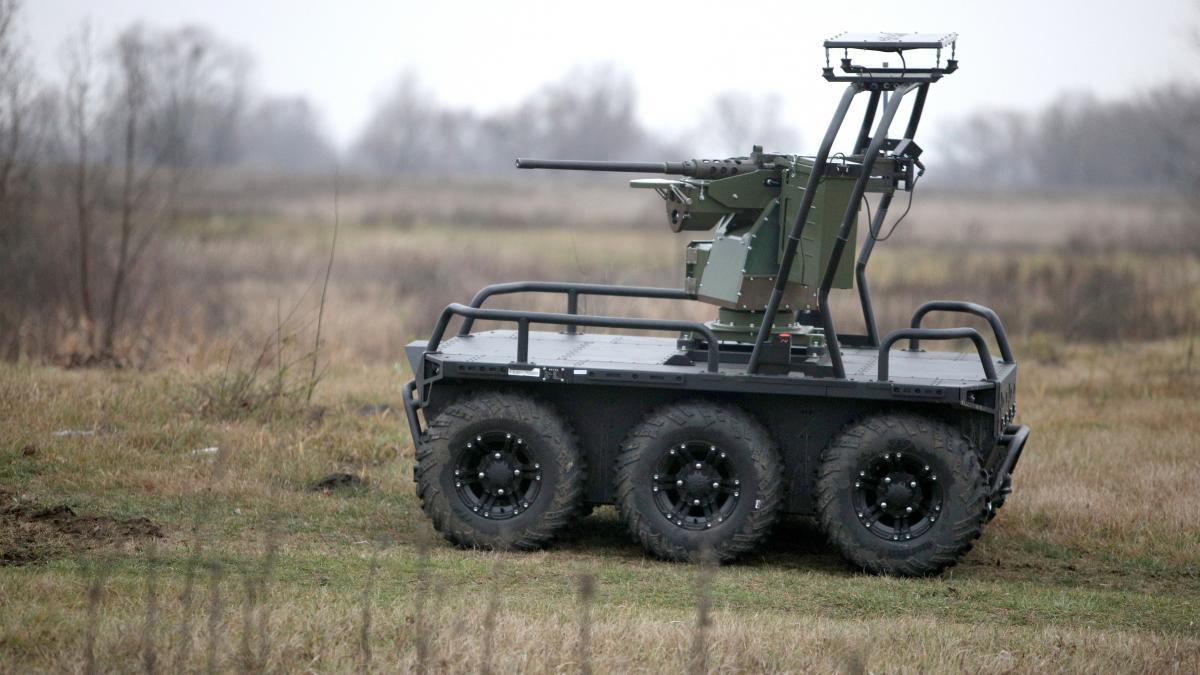 frontul din ucraina arata acum ca in filmul terminator ucrainenii folosesc roboti terestri in mii de operatiuni militare pe luna