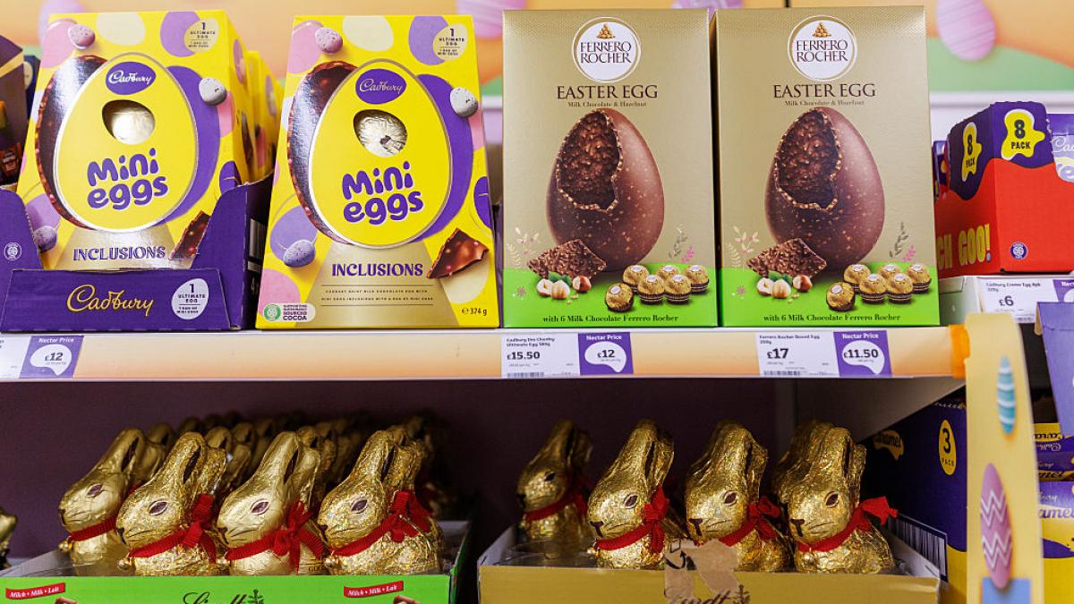 pretul la cacao scade dar iepurasii si ouale de ciocolata de paste costa mai mult de ce se intampla asta