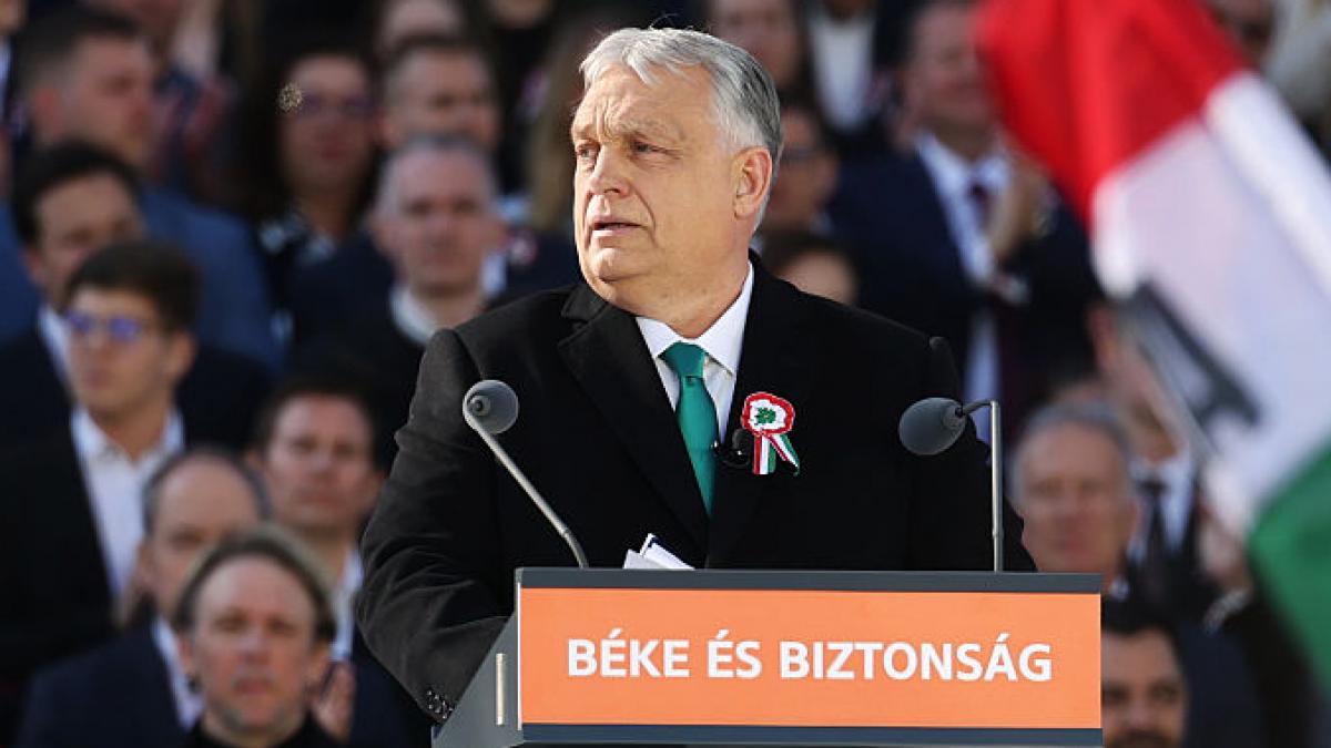 the guardian pare ca se scrie istorie vor reusi tinerii alegatori maghiari sa l inlature pe orban