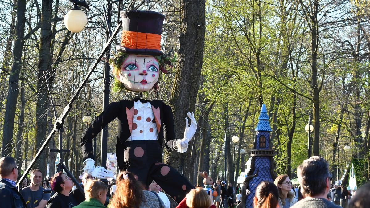 imagini de poveste de la targul de paste din craiova este mai spectaculos decat cel de anul trecut