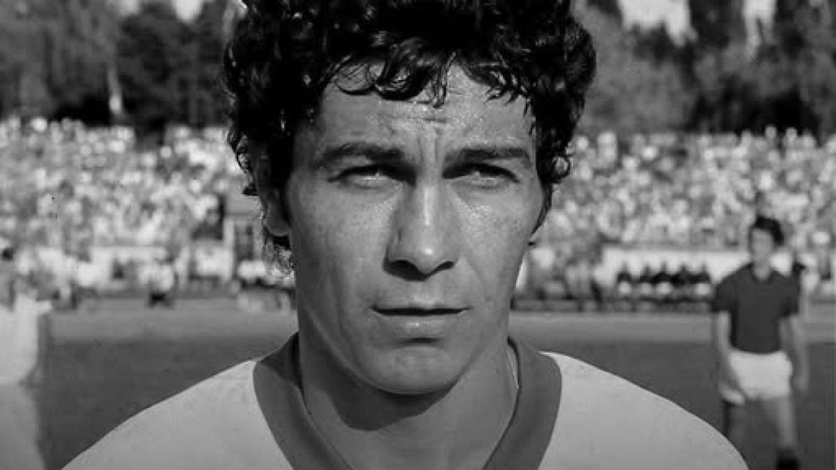 dinamo bucuresti dupa moartea lui mircea lucescu nu este doar o pierdere este despartirea de o parte din propria identitate