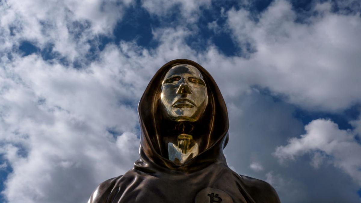 satoshi nakamoto statuie getty