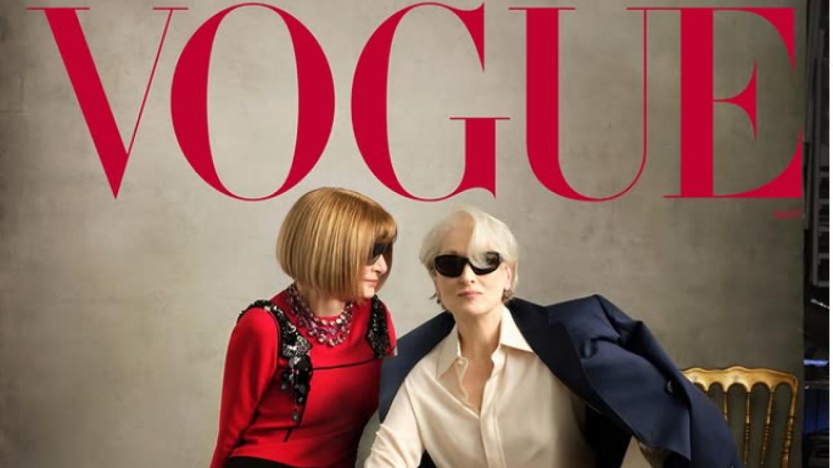 meryl streep si anna wintour apar impreuna pe coperta revistei vogue pentru a promova filmul diavolul se imbraca de la prada 2