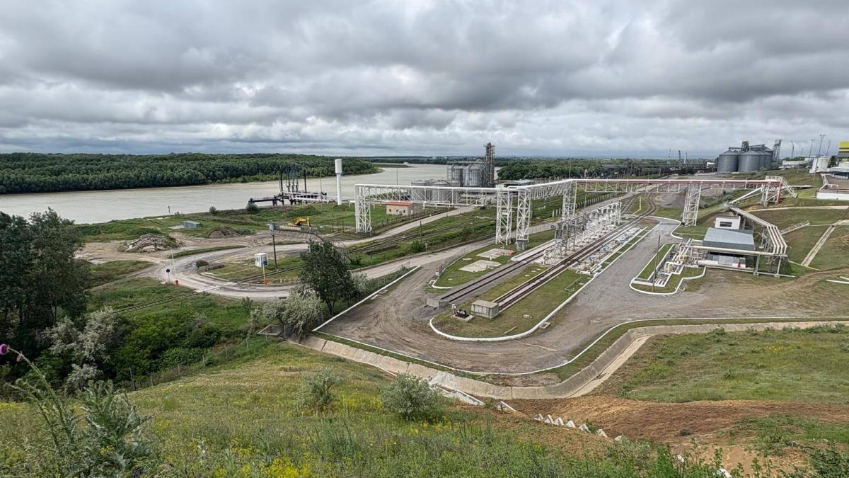 romania cumpara portul giurgiulesti din republica moldova guvernul a alocat 56 de milioane de euro
