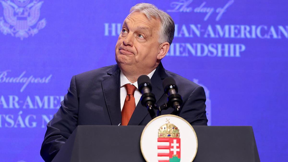 guvernul lui orban acuza facebook ca ii submineaza campania pentru obtinerea unui nou mandat
