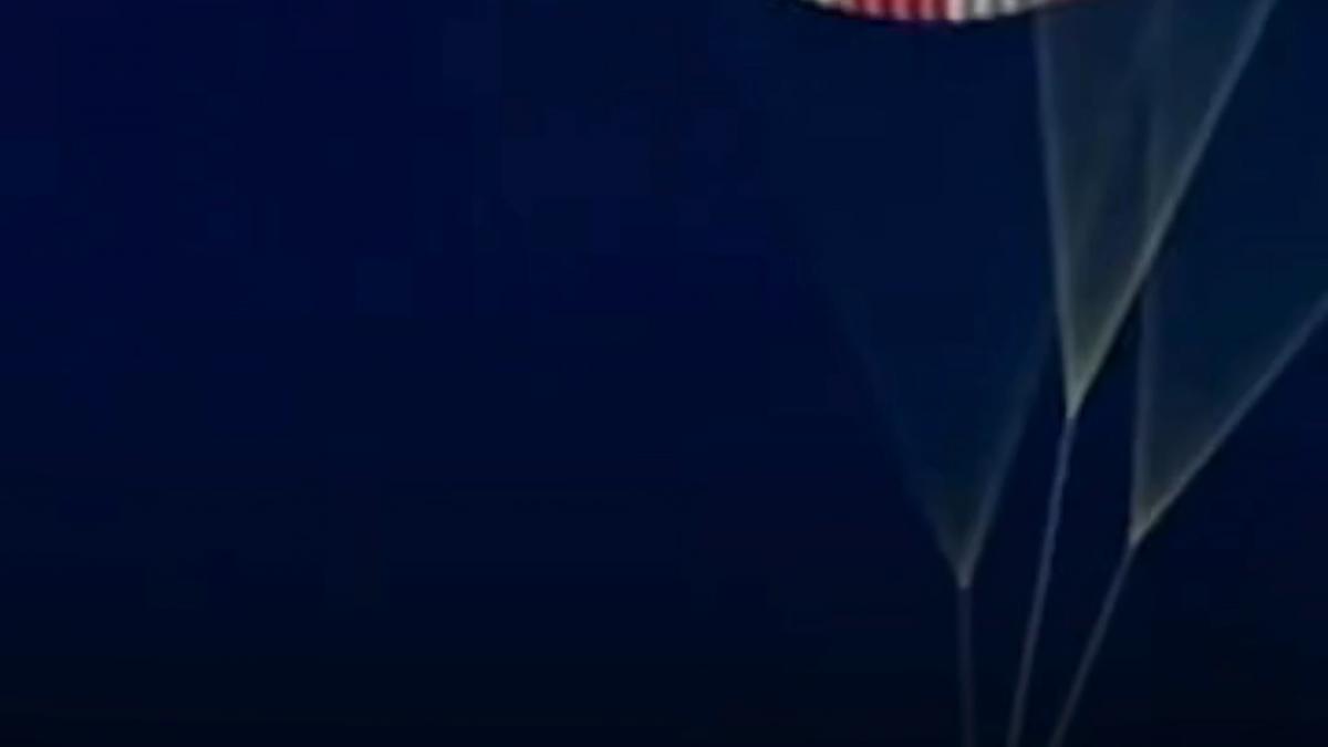 astronautii artemis 2 au revenit pe pamant dupa un zbor de 10 zile pana la luna capsula orion a amerizat cu succes