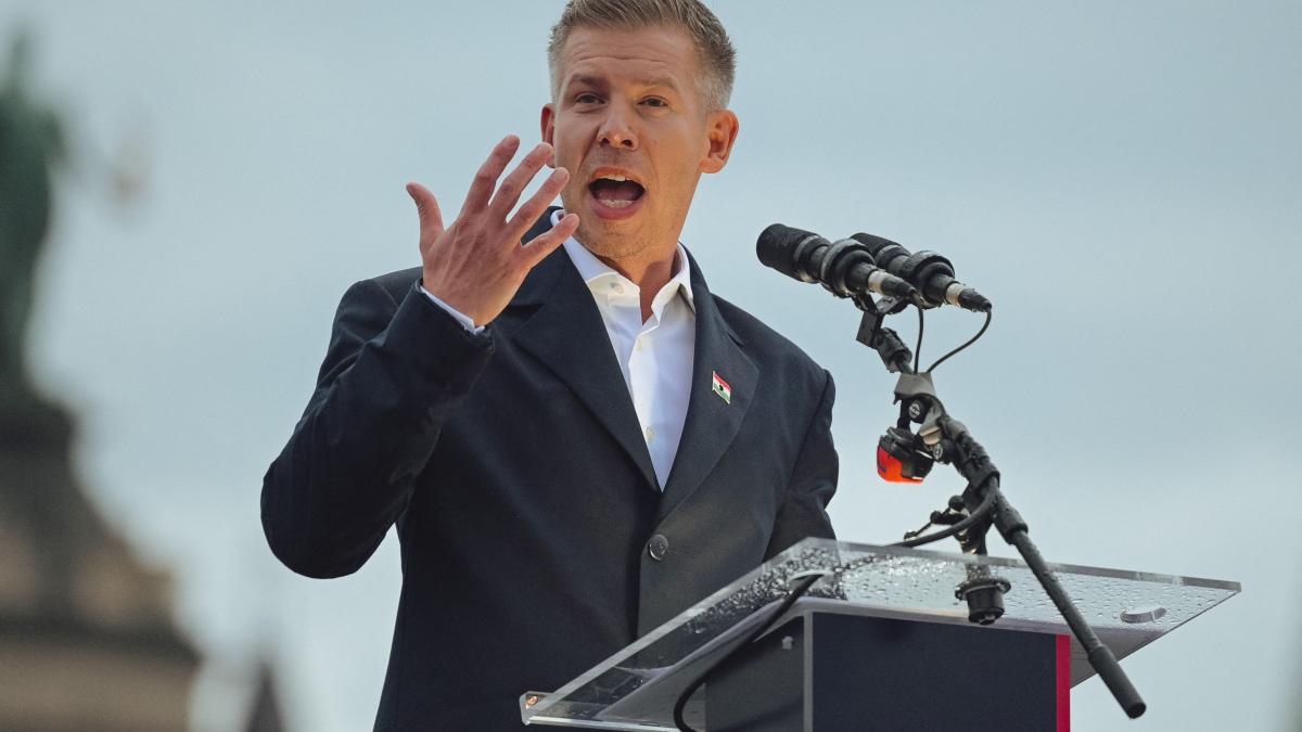 george simion dansa pe mormintele stramosilor nostri peter magyar explica de ce orban i a tradat pe maghiarii din transilvania