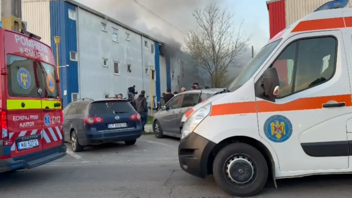 incendiu la un bloc social din constanta a fost activat planul rosu de interventie