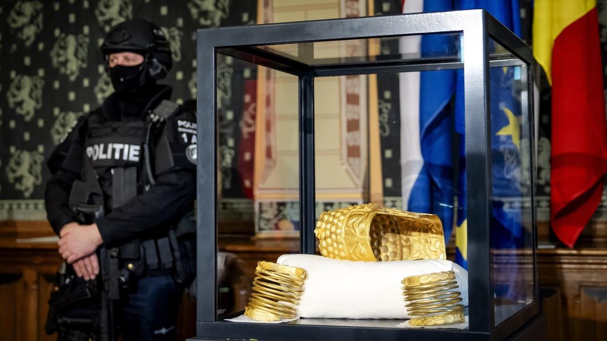 procesul in furtul tezaurului dacic din drents incepe azi ce se stie pana acum doi inculpati au incheiat o intelegere cu procurorii