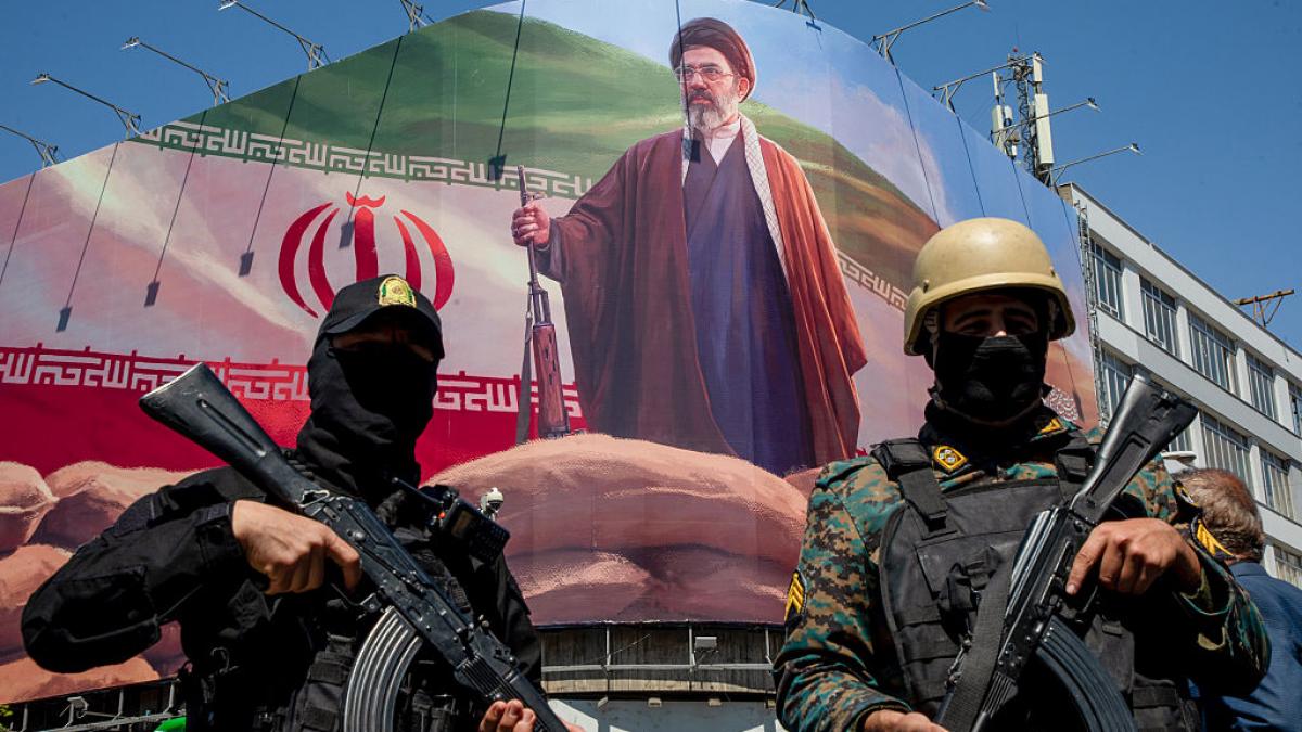 cei mai inversunati sustinatori ai regimului de la teheran doresc ca iranul sa continue razboiul