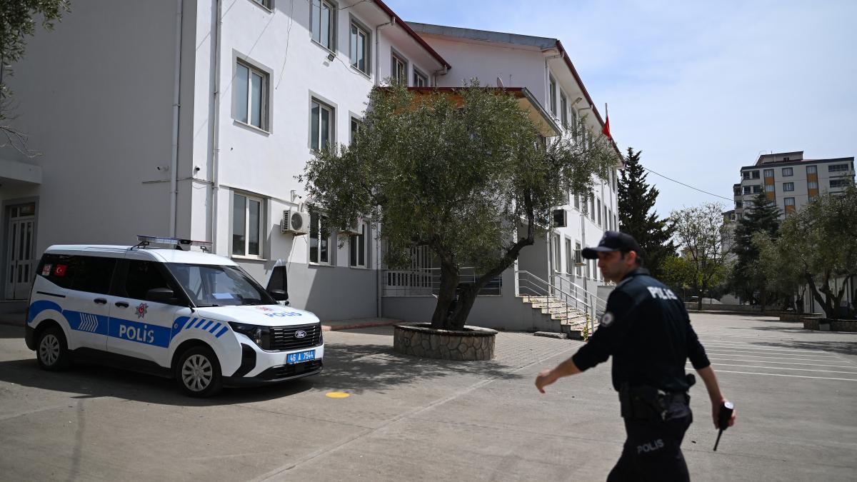 informatii socante despre atacurile armate din turcia cei doi elevi care si au ucis 10 colegi jucau un joc video de supravietuire