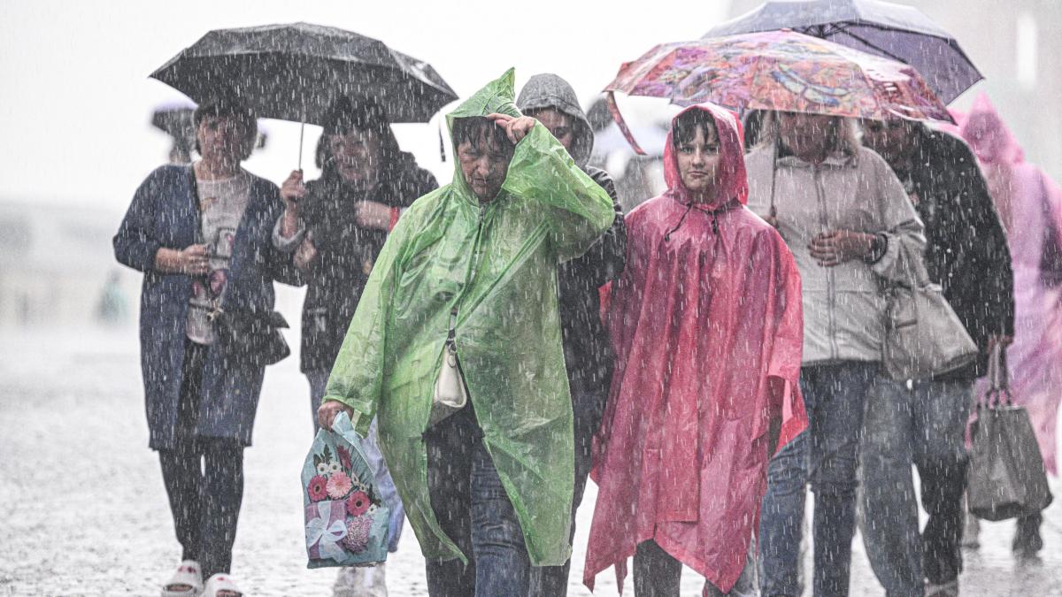 avertizare anm cod galben de ploi vijelii si descarcari electrice in noua judete harta zonelor afectate