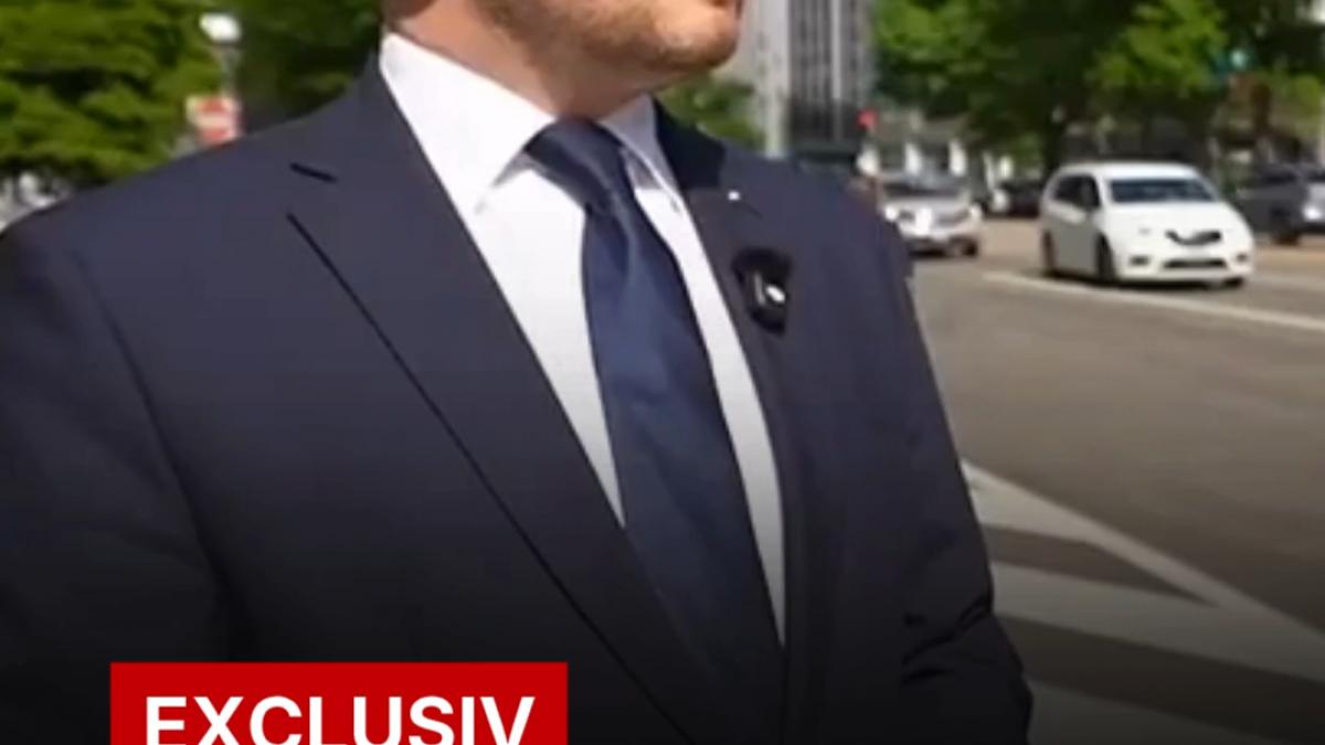 cand va anunta pfizer daca accepta convertirea datoriei romaniei