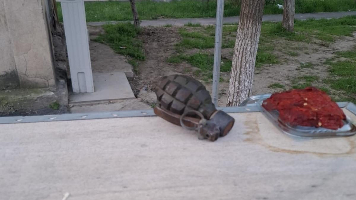 o grenada a fost descoperita intre blocuri pe un bulevard din galati