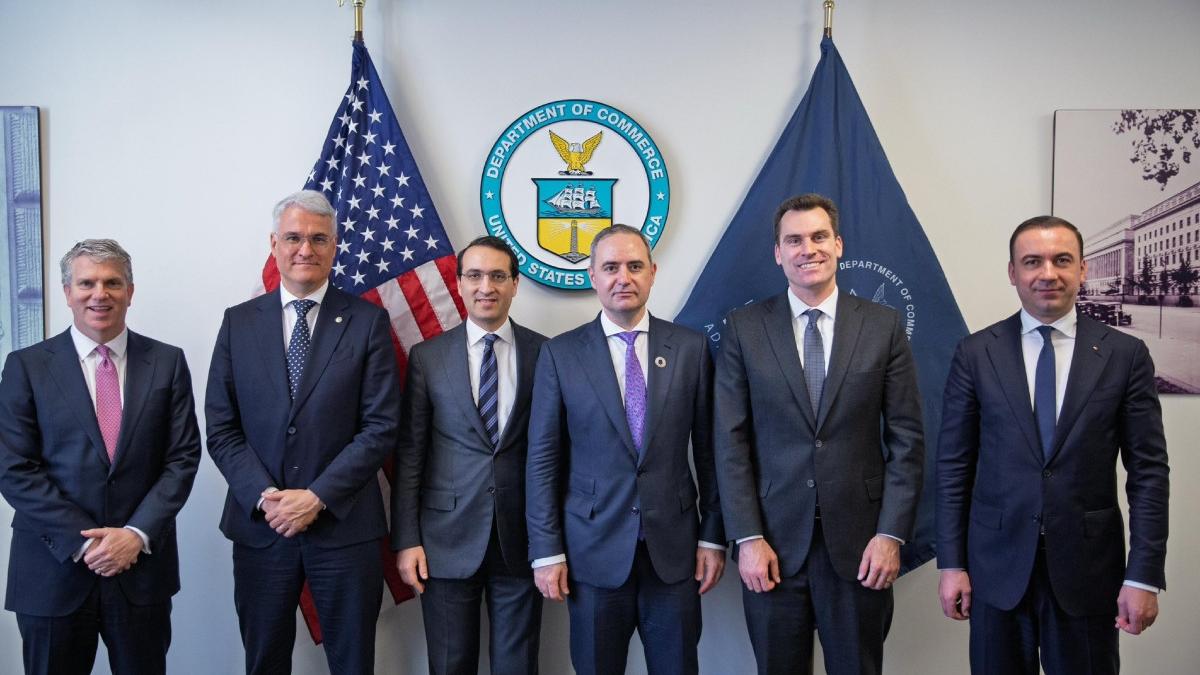 alexandru nazare romania are usi deschise la washington pentru atragerea de investitii in energie infrastructura si tehnologie