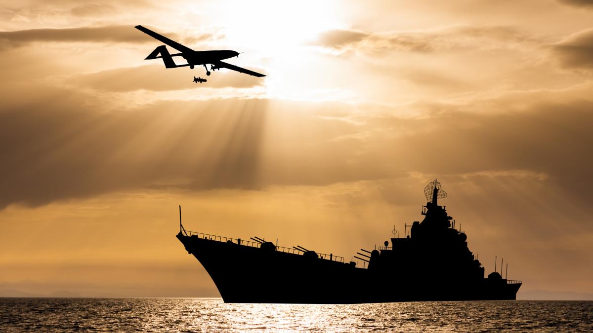 operatiune sbu in crimeea mai multe nave militare ruse au fost lovite de ucraineni fiecare impact il amplifica pe urmatorul