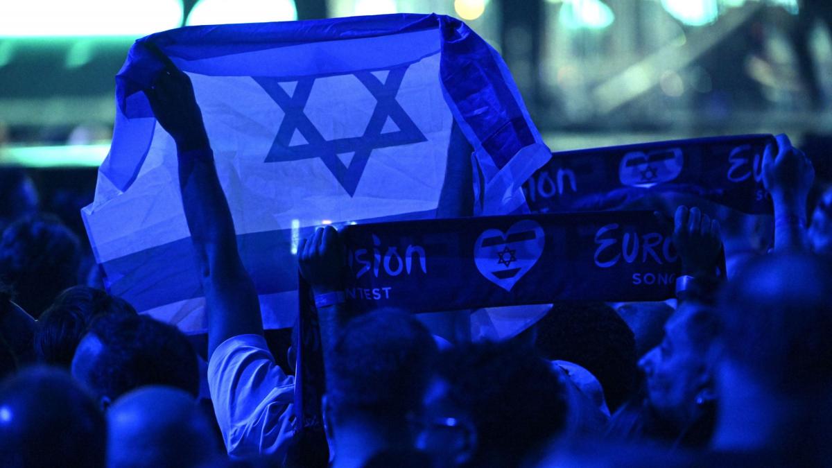 peste 1 000 de personalitati sustin participarea israelului la eurovision dupa ce cinci tari s au retras in semn de protest