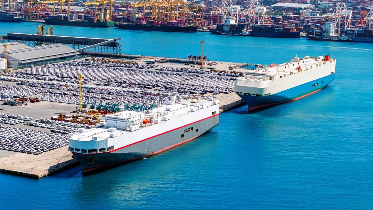 ruta de transport de marfuri egipt italia atrage tot mai multe companii care evita stramtoarea ormuz