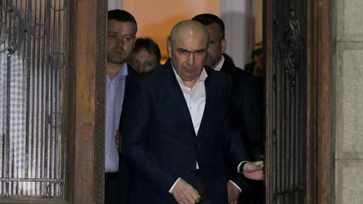 romania se afunda din nou in turbulente politice ce scrie politico dupa ce psd i a retras sprijinul politic lui ilie bolojan