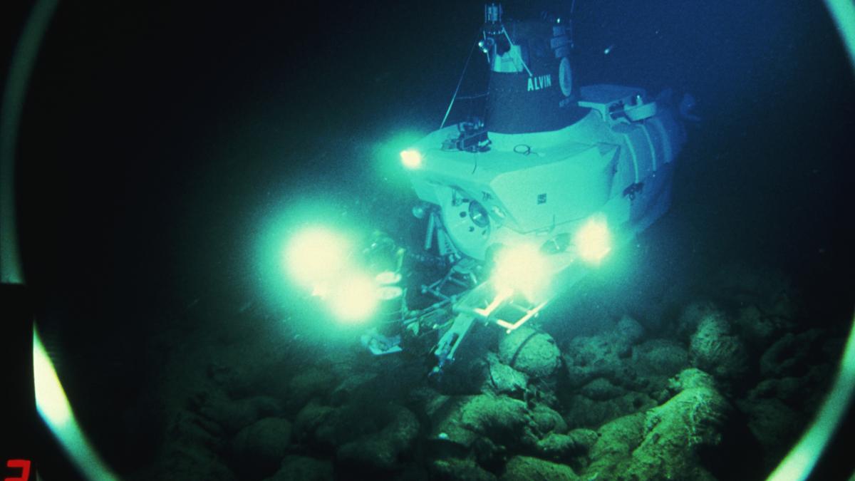 china a cartografiat mineralele de pe fundul oceanului expertii le poti folosi pentru stiinta si le poti folosi pentru razboi