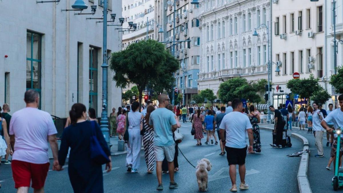 strazi deschise modifica traseele a trei linii de autobuz in bucuresti in fiecare weekend pana in octombrie 2026