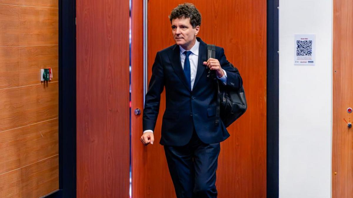 nicusor dan a fost intrebat in cipru de liderii europeni despre criza politica din romania nu intr o cheie tragica dramatica