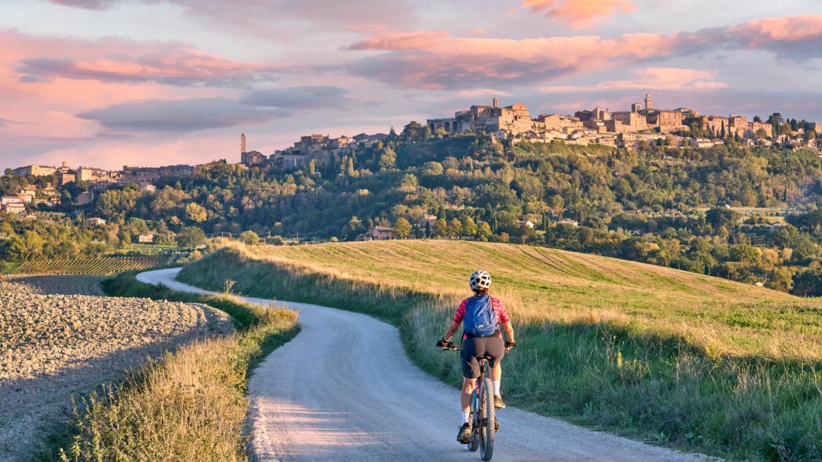 turista bicicleta ciclism vacanta drum chianti toscana italia